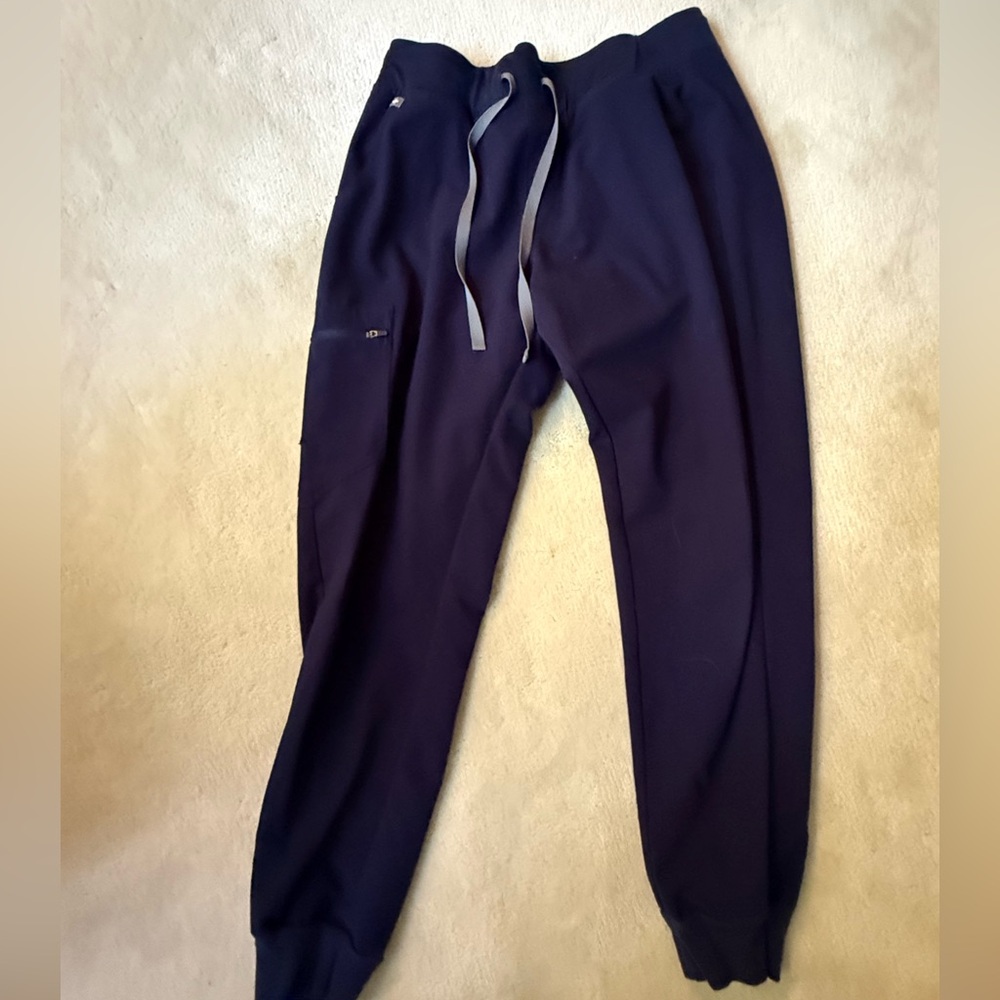 Figs Women's Navy Jogger Pants
